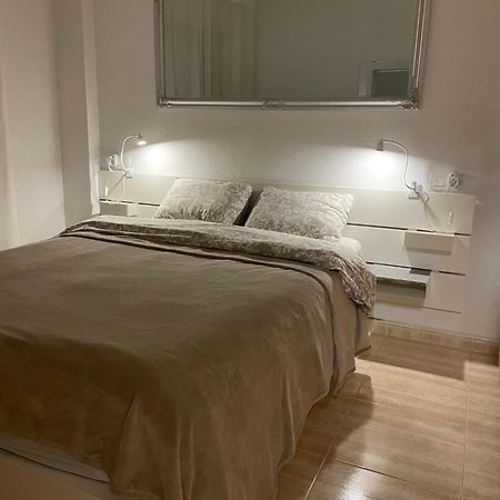 Апартаменты 222 San Pascual, Playa Del Cura, Торевьиа Экстерьер фото